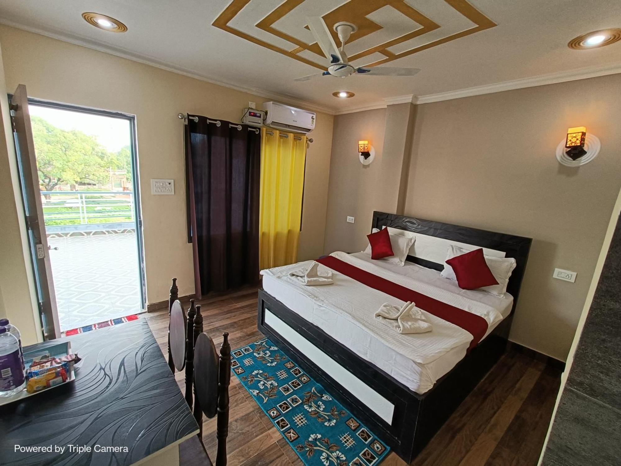 Mohit In Paying Guest House Varanasi Dış mekan fotoğraf