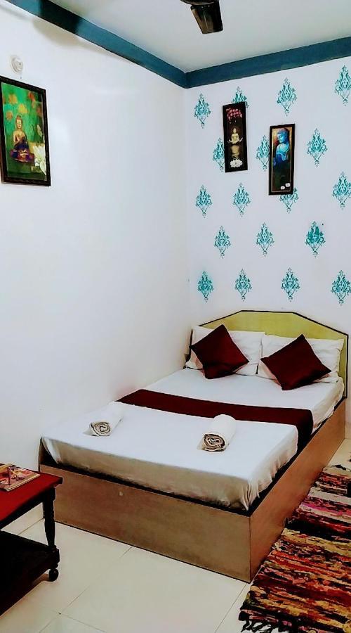 Mohit In Paying Guest House Varanasi Dış mekan fotoğraf