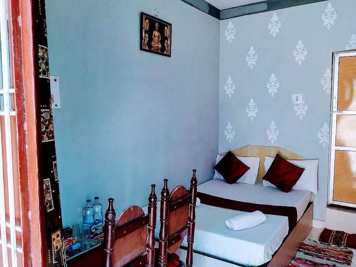Mohit In Paying Guest House Varanasi Dış mekan fotoğraf